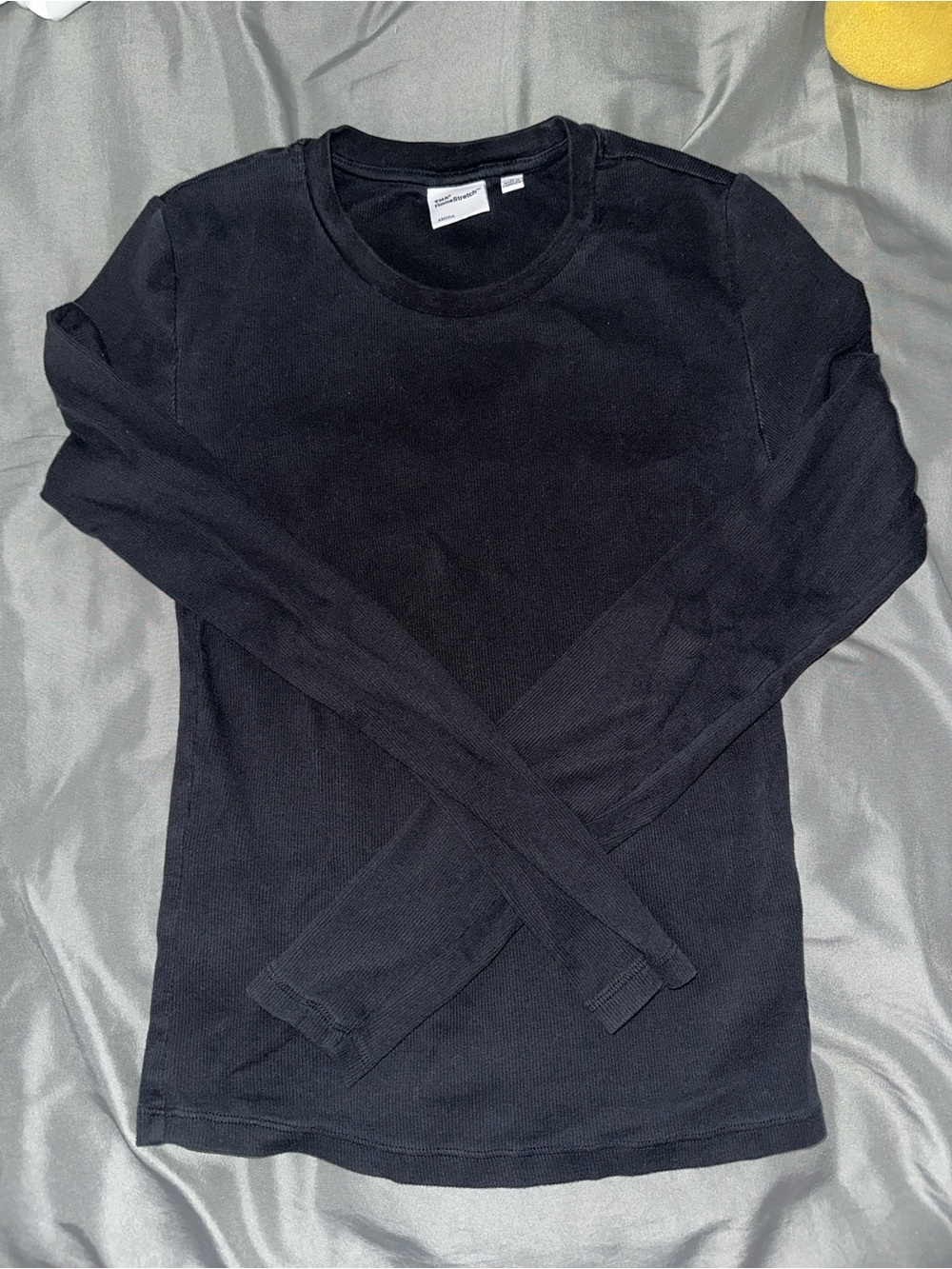 Aritzia Black Long-Sleeve Homestretch Shirt